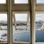 Postcard Penthouse By 360 Estates Valletta