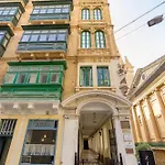 Postcard Penthouse By 360 Estates Apartment Valletta