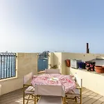 Postcard Penthouse By 360 Estates