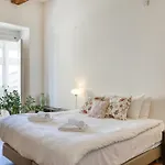 Postcard Penthouse By 360 Estates Valletta