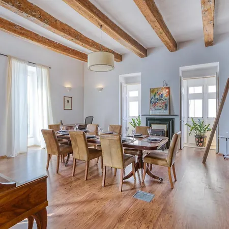 Postcard Penthouse By 360 Estates *