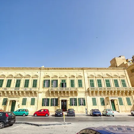 Postcard Penthouse By 360 Estates *