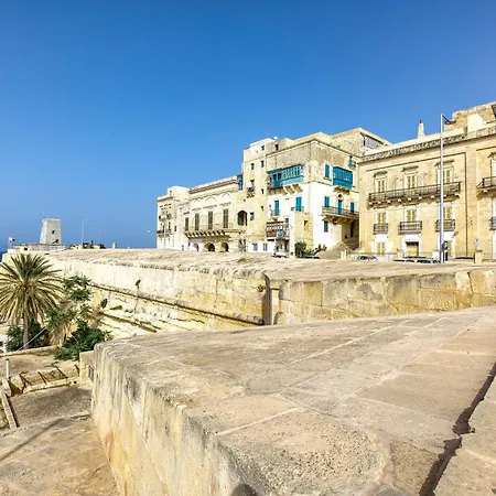 Postcard Penthouse By 360 Estates *