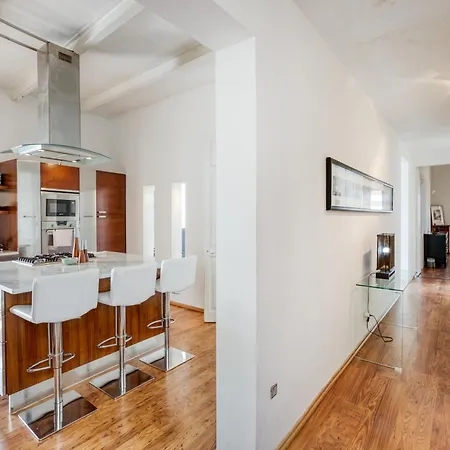 Postcard Penthouse By 360 Estates Apartman Valletta