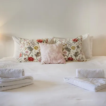 Postcard Penthouse By 360 Estates