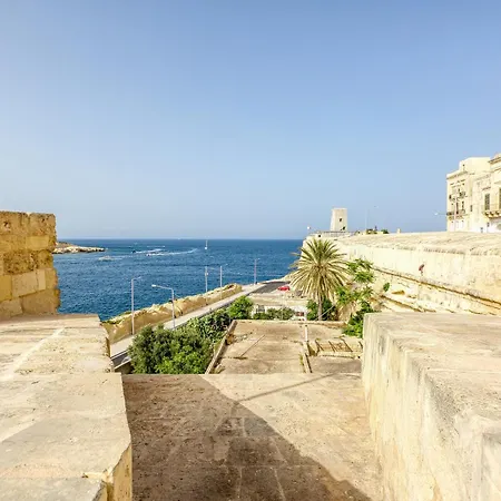 Postcard Penthouse By 360 Estates *