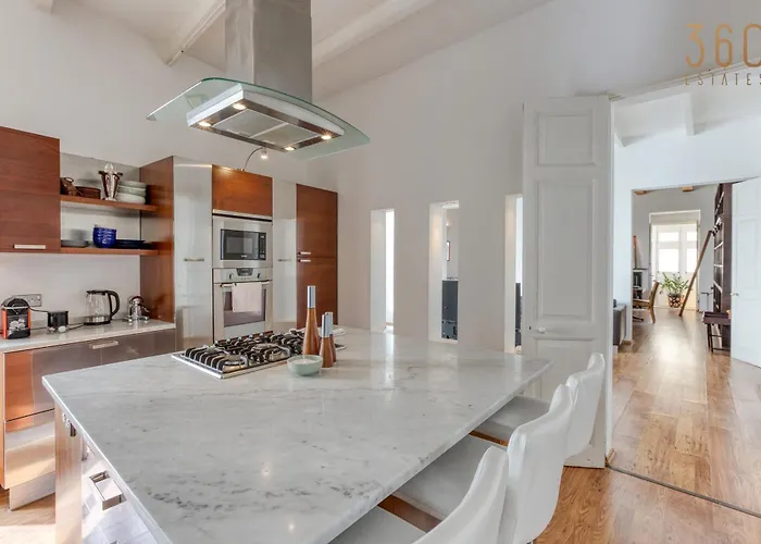 Postcard Penthouse By 360 Estates Valletta