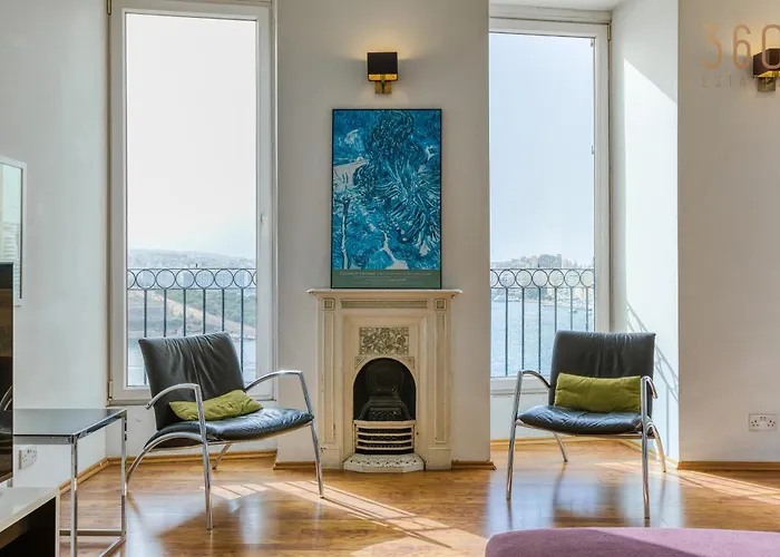 Postcard Penthouse By 360 Estates Apartment *