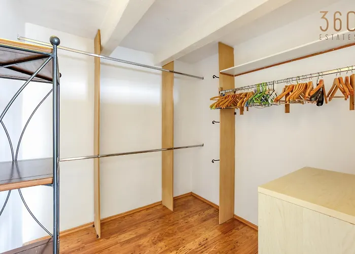 Postcard Penthouse By 360 Estates Apartment